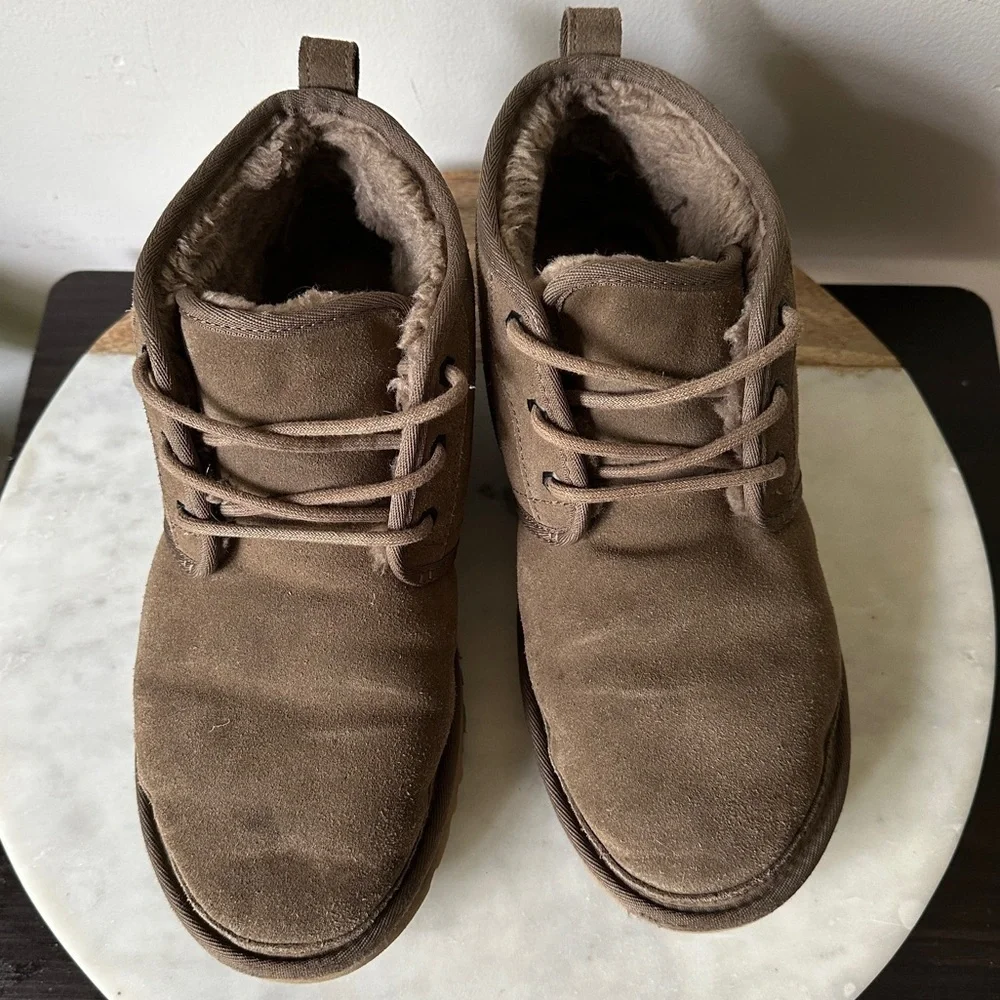 UGG Boots for Men Nuemel Boot suede wool Dark Brown size 10